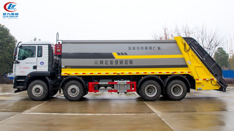 25方重汽垃圾清運(yùn)壓縮車