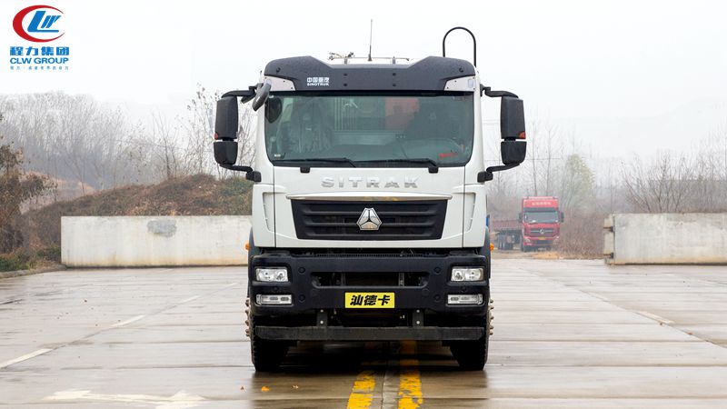 25方重汽垃圾清運(yùn)壓縮車